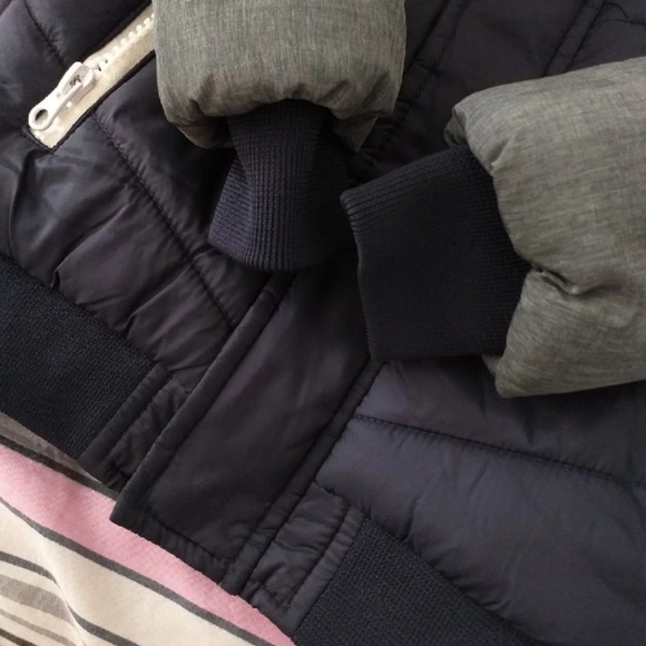 Toddler boy's puffer jacket - Picture 5 of 6